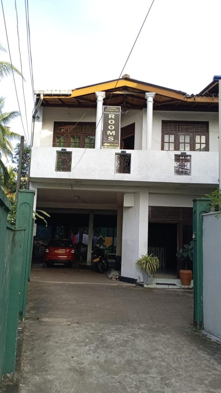 The Sanhinda Tourist Inn Colombo 누게고다 외부 사진